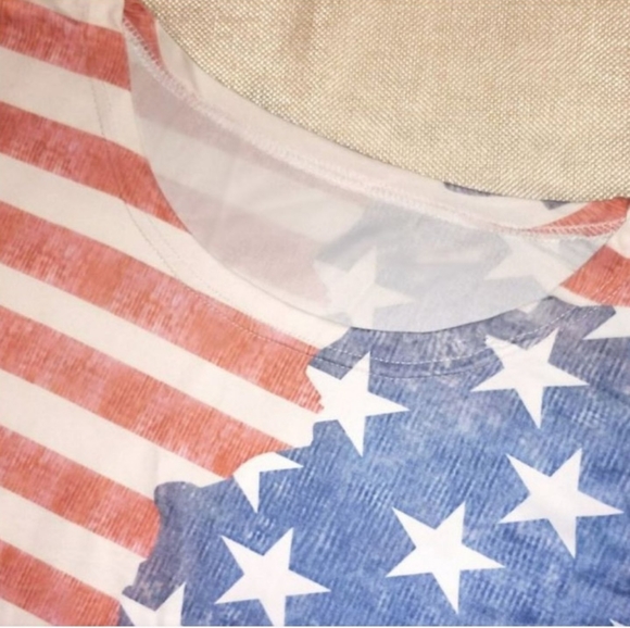 πΊπΈAmerican Flag T-shirt π - Picture 3 of 5